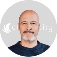 MJE photo (24a - touched up - round)_logo-full